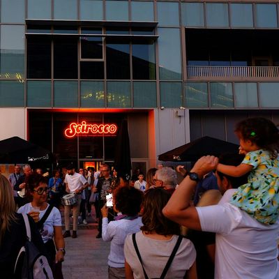 Scirocco by mare culturale urbano logo