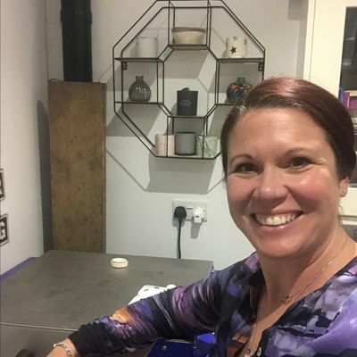 Danielle at The Elements Glass logo