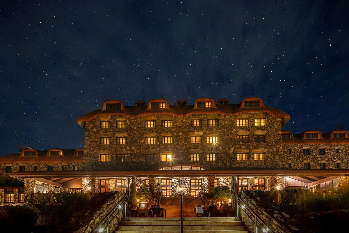 New Year's Magic Show with Michael Boone, 30 December | Event in Asheville | AllEvents