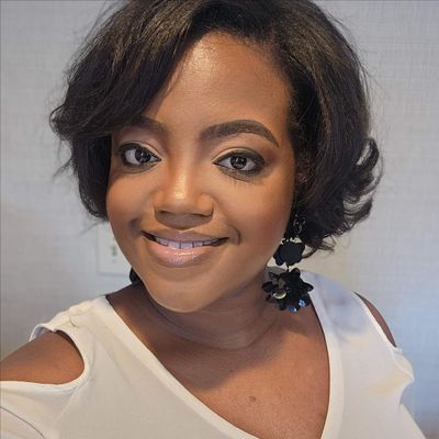 Walk Royal, LLC logo