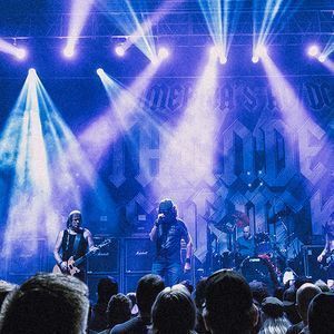 Thunderstruck at Niswonger Performing Arts Center - TN