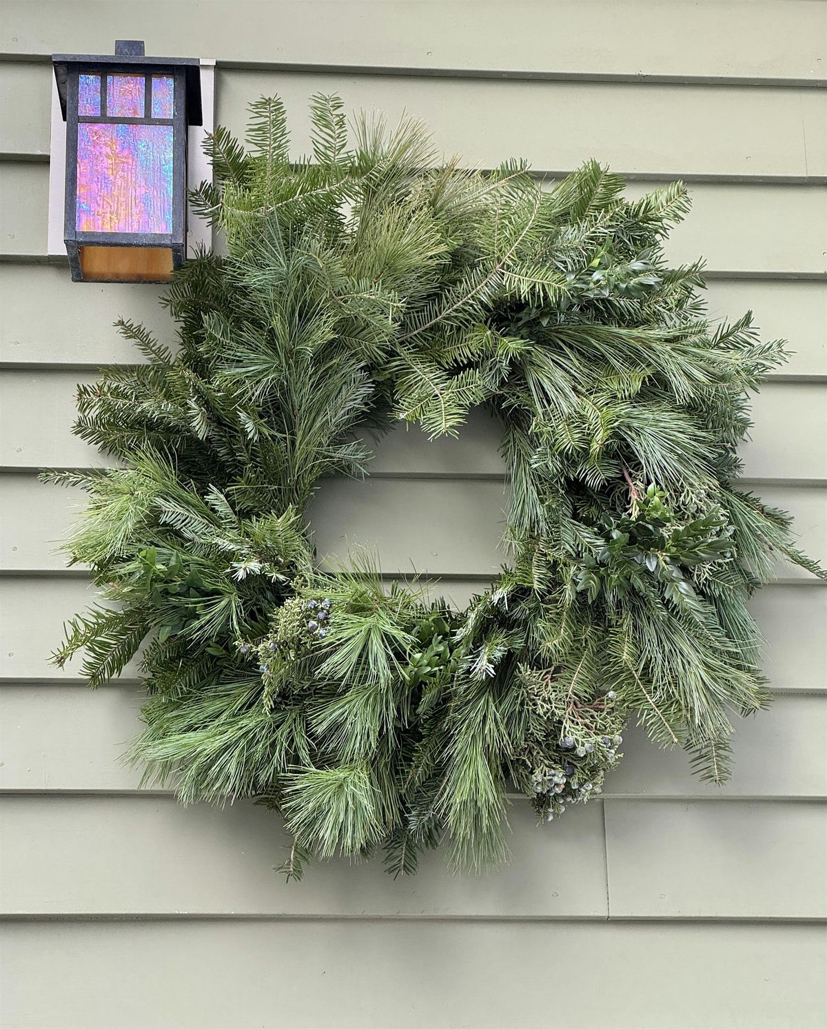 L.L.Bean | Make Your Own Holiday Wreath, 13 December | Event in Freeport | AllEvents