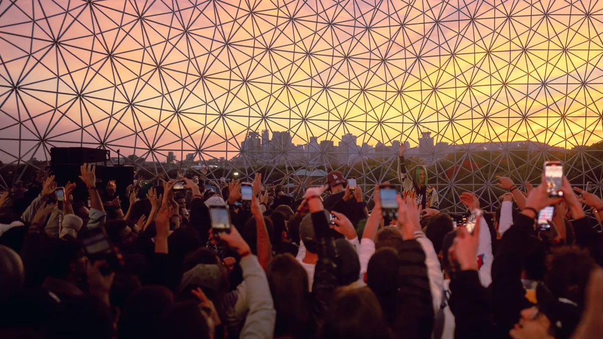 Miss Monique in Chuo City