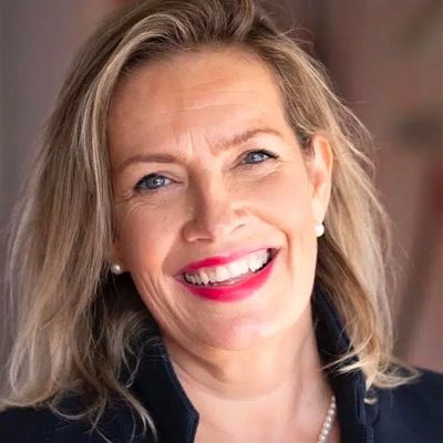 Janie Waring