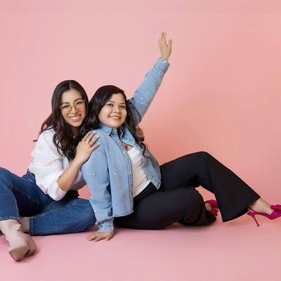 CHARMING CREATIONS OTTAWA logo