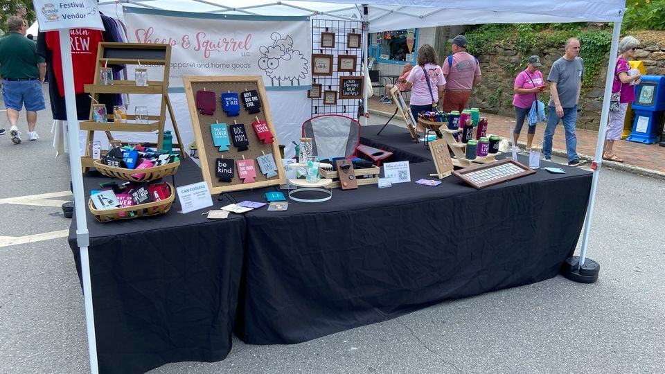 Sourwood Festival, Black MountainSwannanoa Chamber of Commerce, August