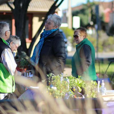 One Planet Market logo