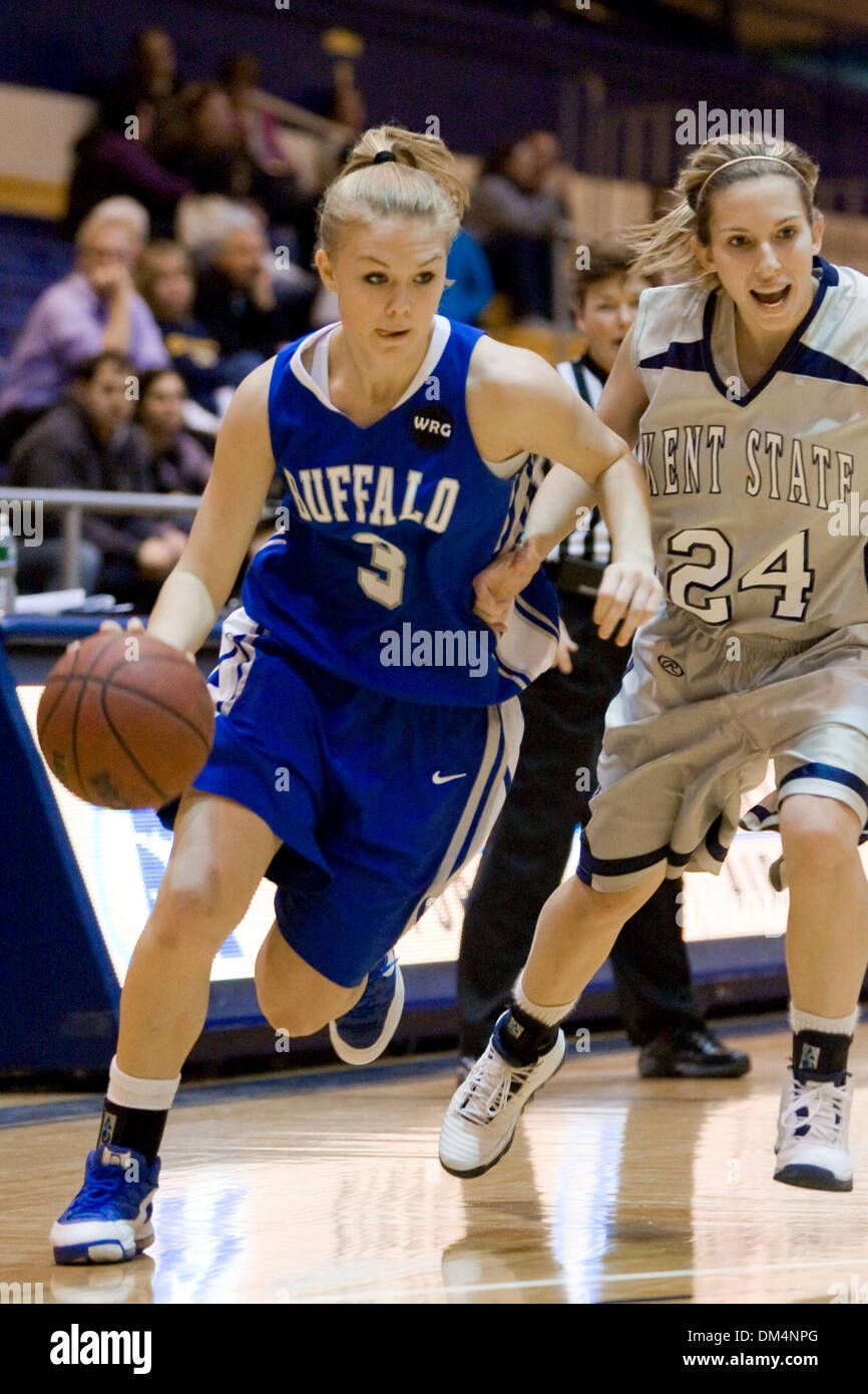 Kent State Golden Flashes at Buffalo Bulls Womens Basketball