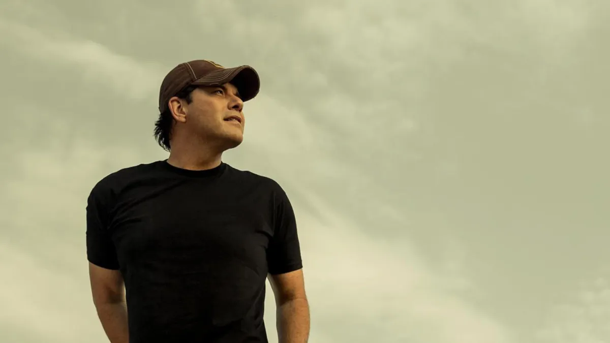 Rodney Atkins, Brian Kelley, Josh Roy, Austin Burke, Kianna Martinez, Laura Walsh in Cave Creek, 3 October