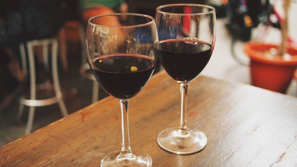 Pretty In Pink: Women's Whispering Angels Wine Event - Council Oak, 13 May | Event in Rockford | AllEvents