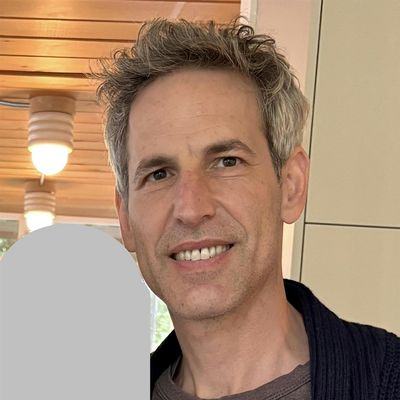 Daniel Chazanas logo