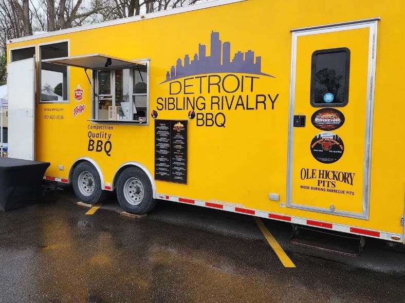 Food Truck Detroit Sibling Rivalry BBQ, Loaded Dice Brewery, Troy, 16