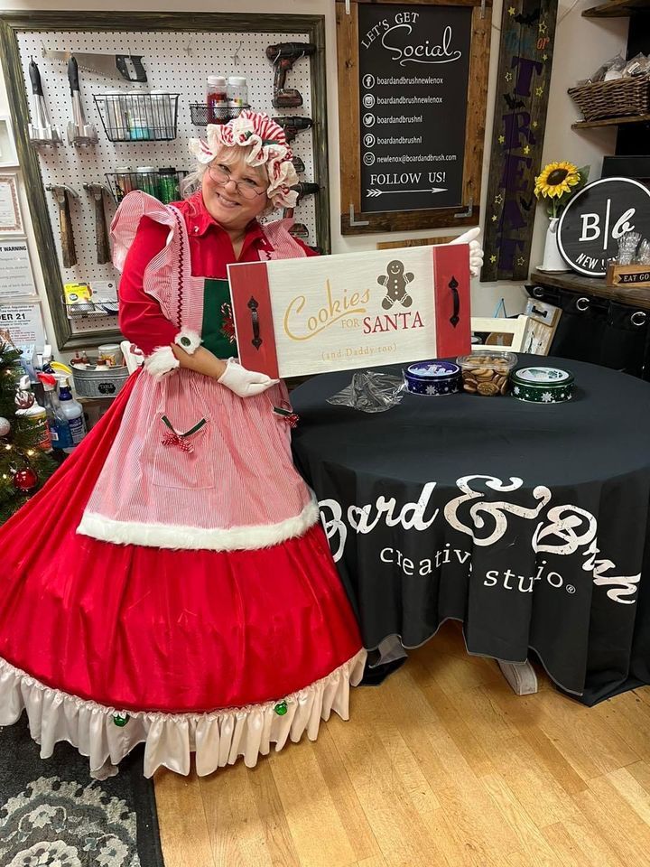 Cookies with Mrs. Claus ornament Ages 5+, Board & Brush New