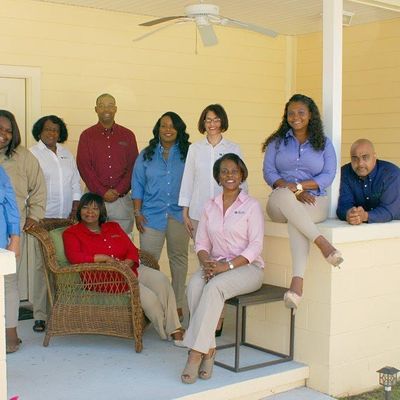 Wealth Watchers Inc. Homeownership Team logo