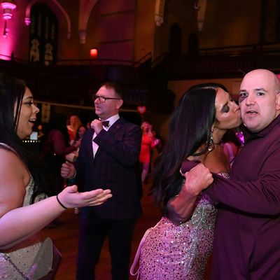 GABRIELLE MATTINA logo