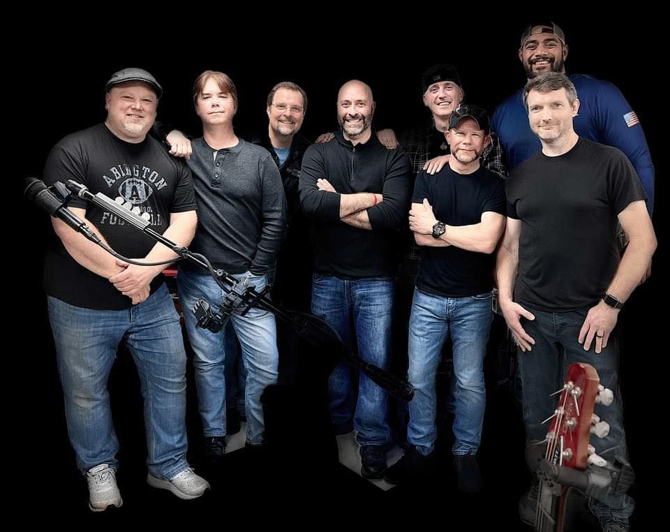 Hindsight Cinco De Mayo Party at The Creekside in RoFo, Creekside