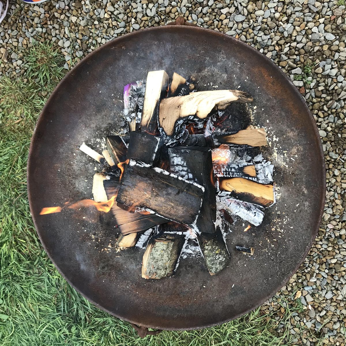 Alternative firing day, Muddy Fingers Pottery, Jarrow, April 23 2023