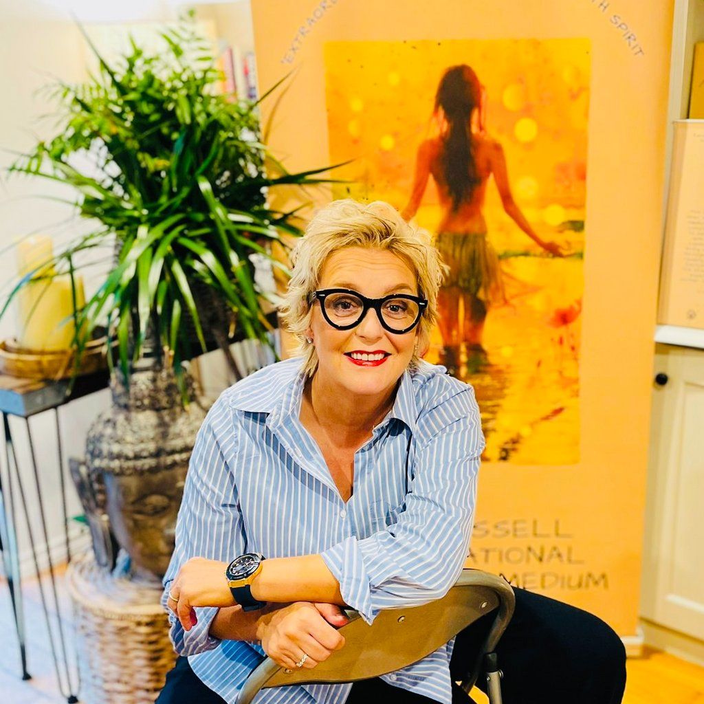 Tina Russell - An Intimate Evening with Spirit @ THE GLENOWEN, 6 August | Event in Belfast | AllEvents