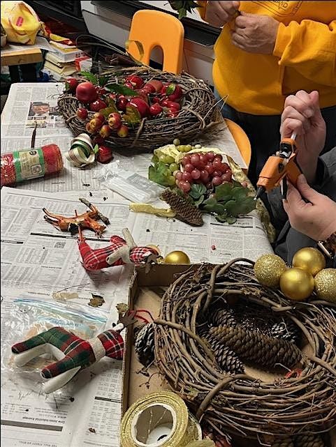 Maker Monday Wreath Making, 17 November | Event in Lansdowne | AllEvents