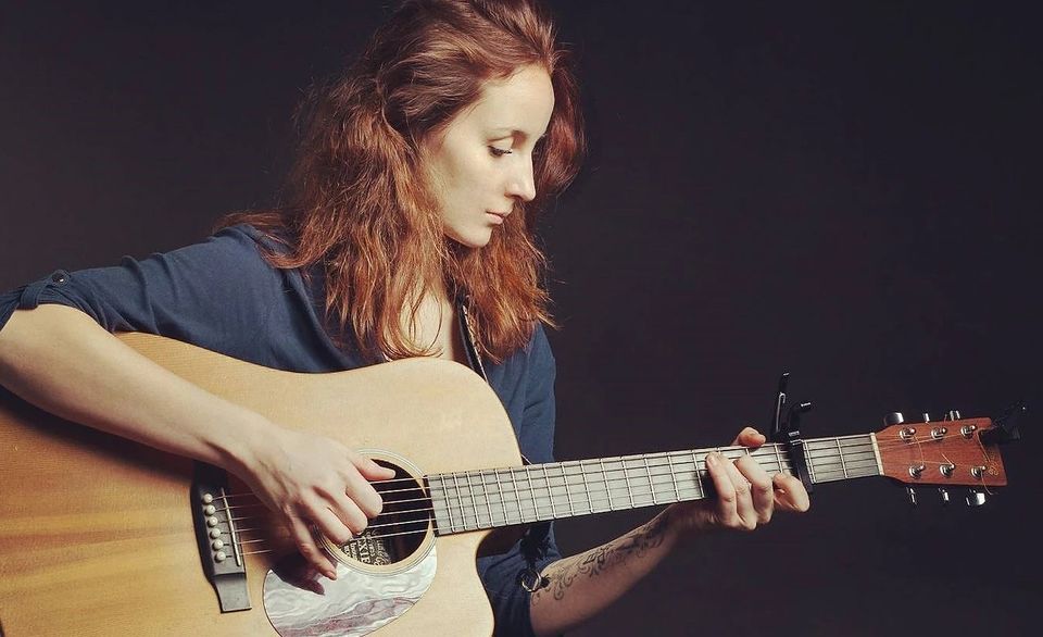 Clare L Shaw Acoustic Sunday Sessions, The Castle Inn, Castle