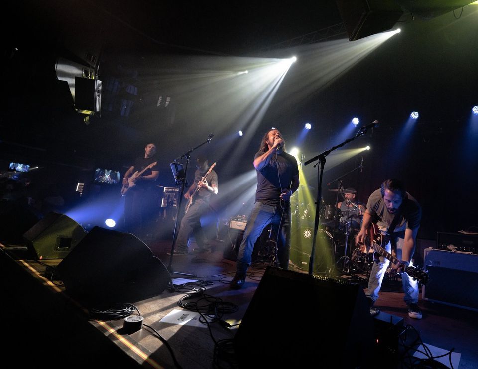 Pearl Jam night @ The Wells Fargo Center , Wells Fargo Center, National