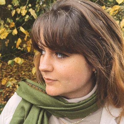 Earth Art Therapy logo