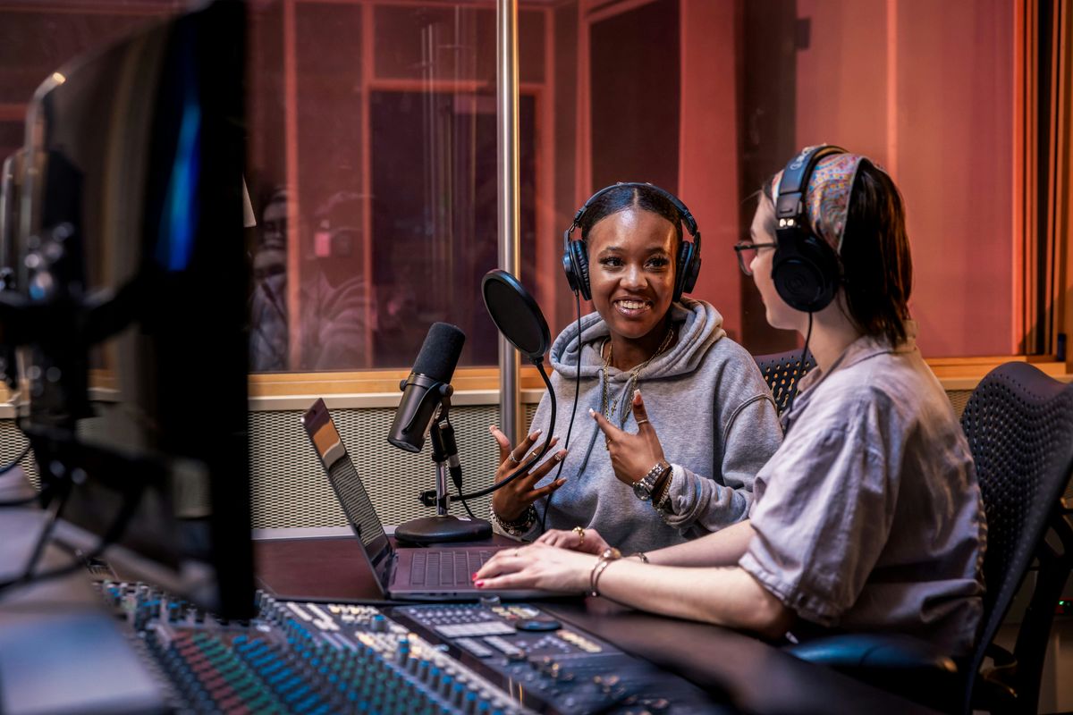 Behind the Mic: How to Craft a Great Podcast, 3 December | Event in Toronto | AllEvents