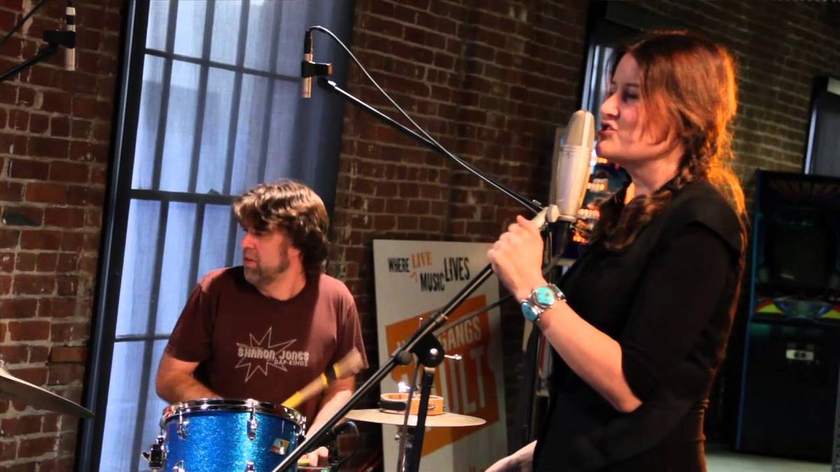 Paula Cole at The Center for Arts in Natick, 18 May | Event in Natick | AllEvents