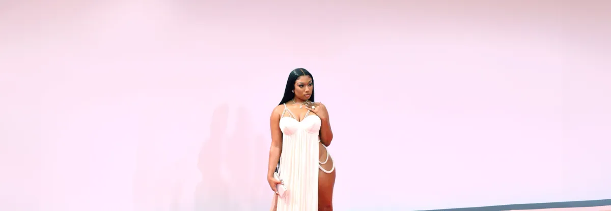Parking Lainey Wilson and Megan Thee Stallion - 2 Day Pass (6/26 & 6/28), 26 June | Event in Milwaukee