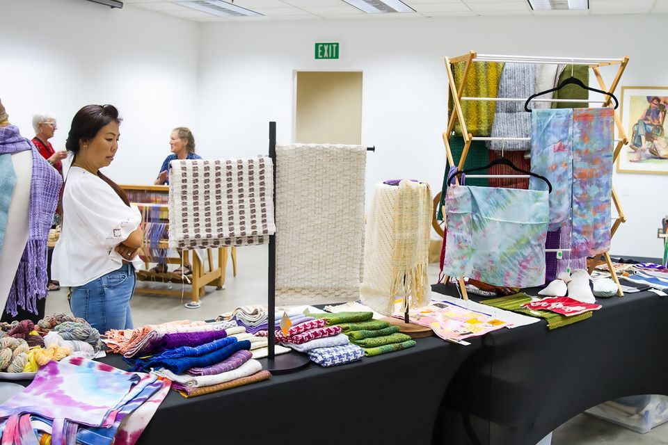 first-friday-may-2023-at-dac-downtown-art-center-honolulu-may-5