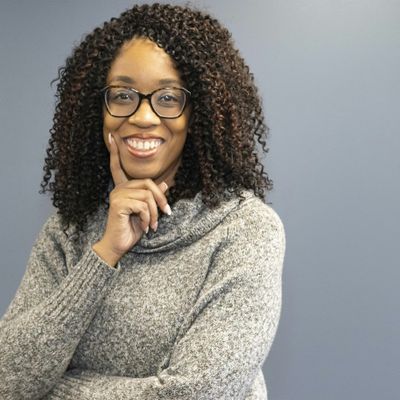 Dominique Craver logo