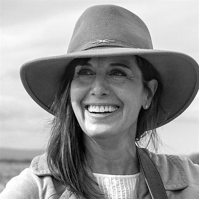 Valeria Stewart logo