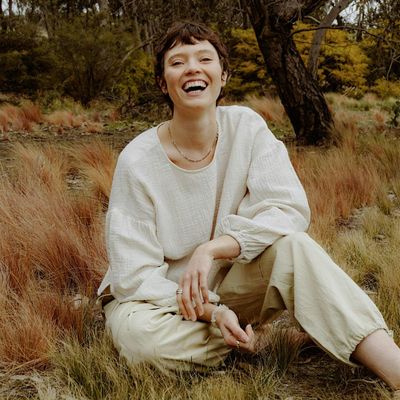 Meg Hatt ☾ Human Design and Spiritual Life Coach logo