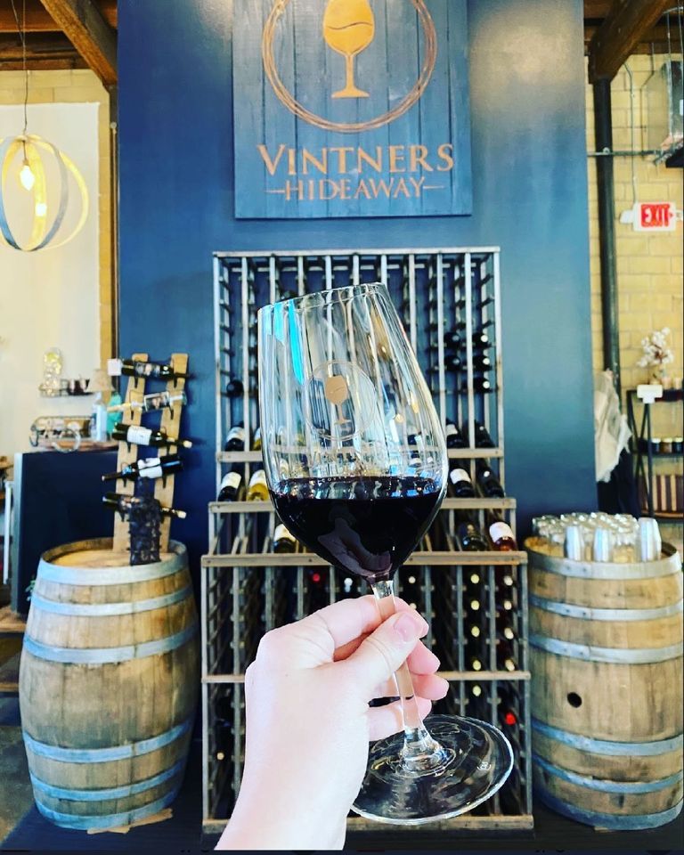 september-potluck-tailgate-vintners-hideaway-fredericksburg