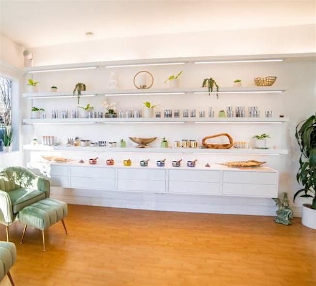 Sip, Shop & Sparkle at The Spa at Pier to Point, 7 December | Event in San Diego | AllEvents