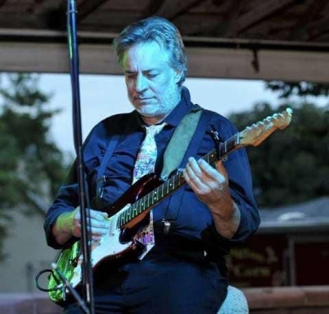 Doug Carson LIVE at the Jam, Traffic Jam Inc, Saint Peters, 6 December ...