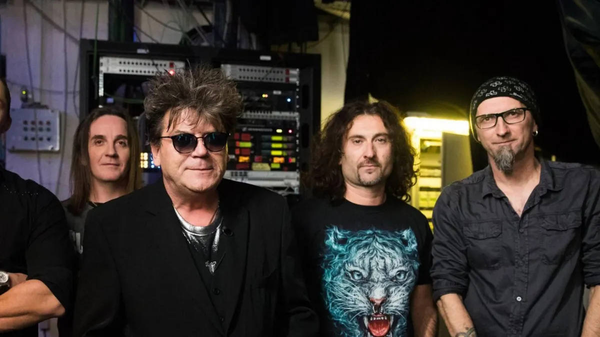 Crvena Jabuka, Prljavo Kazaliste in München, 14 February | Event in Munich | AllEvents