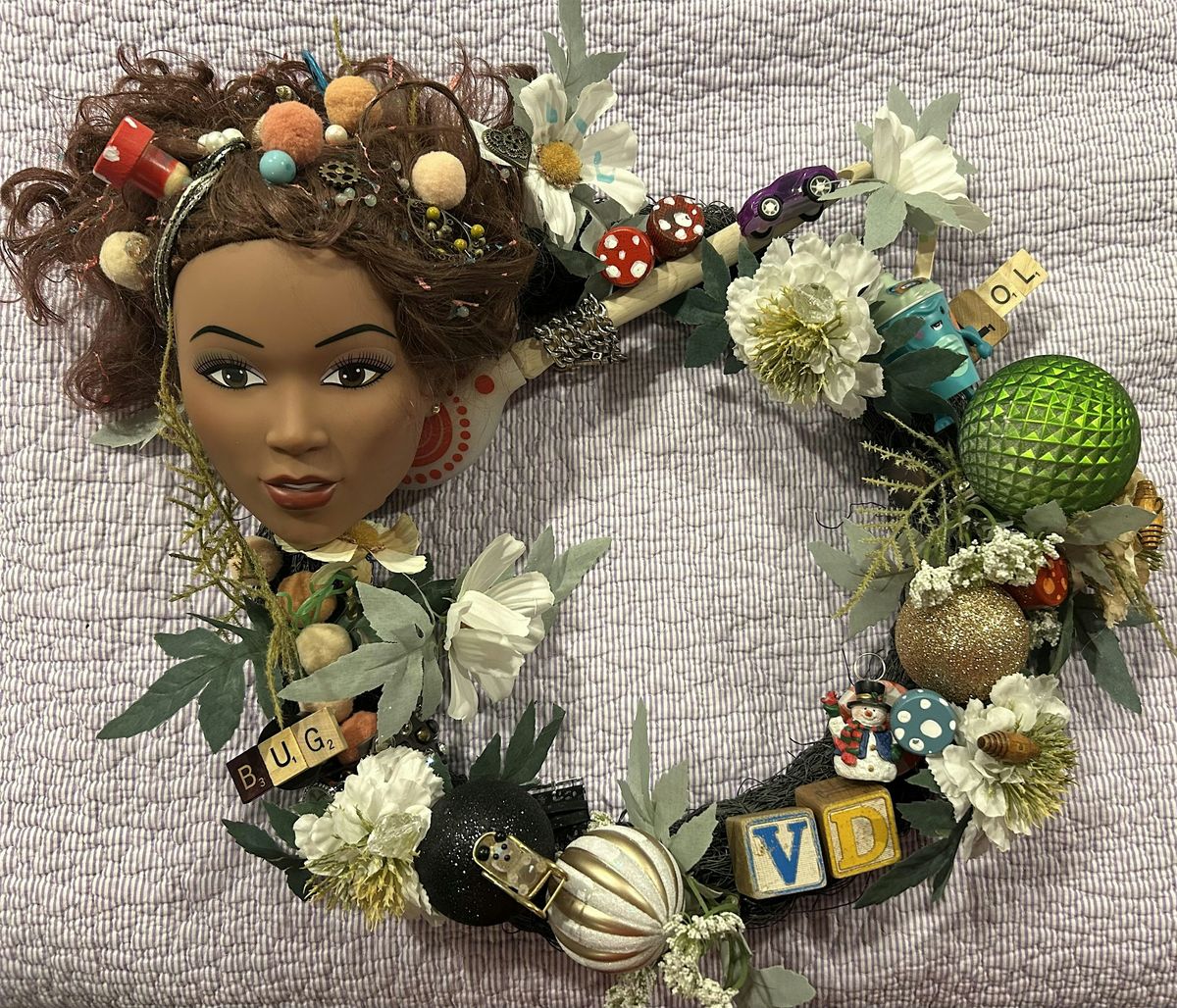 Making a Kitschy Holiday Wreath, 11 December | Event in Denver | AllEvents