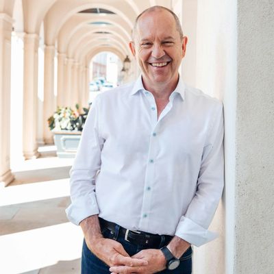 Simon Ellson