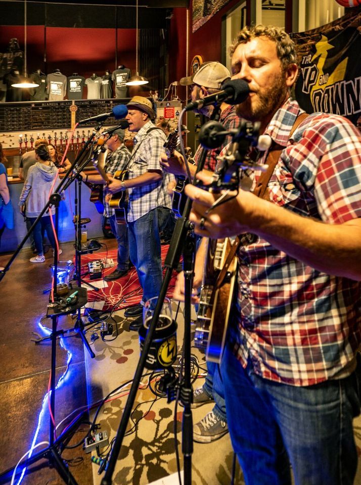 The Up and Down St Patricks Day at Bottle Tap Pleasanton , BottleTaps