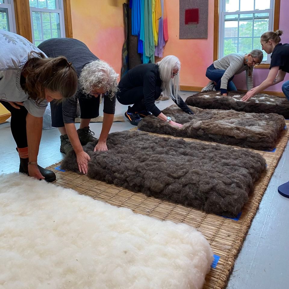 Turkish Felt Rug Felt Area Rugs: Traditional Turkish Feltbeating, Schweinfurth Art ...