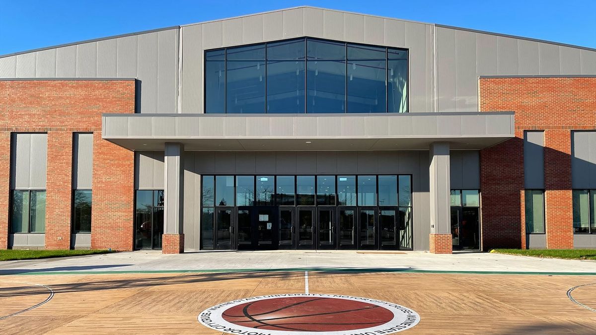 Parking Wisconsin Herd at Motor City Cruise, 3 December | Event in Detroit | AllEvents