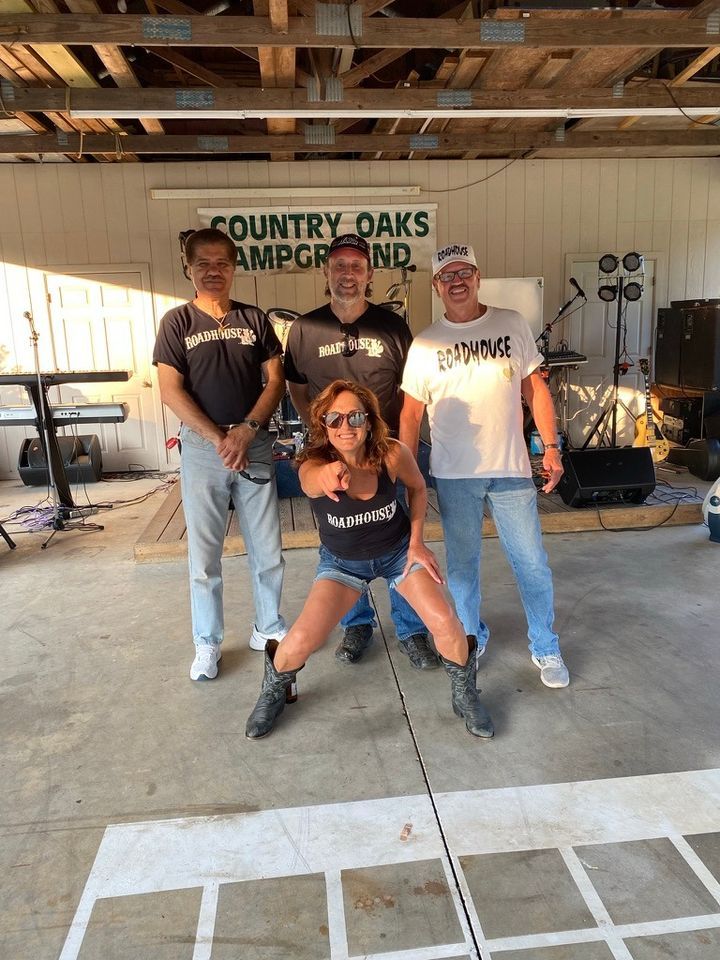 Summer Siesta, Uncle Ricky's Outdoor Bar & Grill, Vineland, 1 July 2023