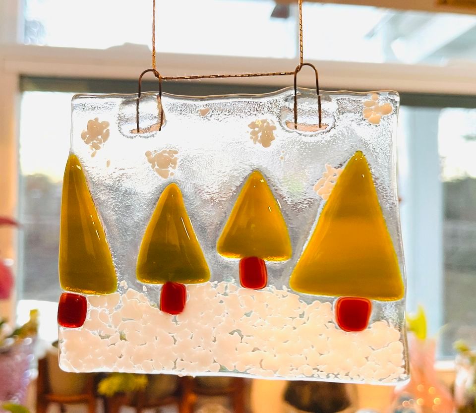 Hanging Fused Glass Sun Catcher with Wayne Manning, ARTworks Vass