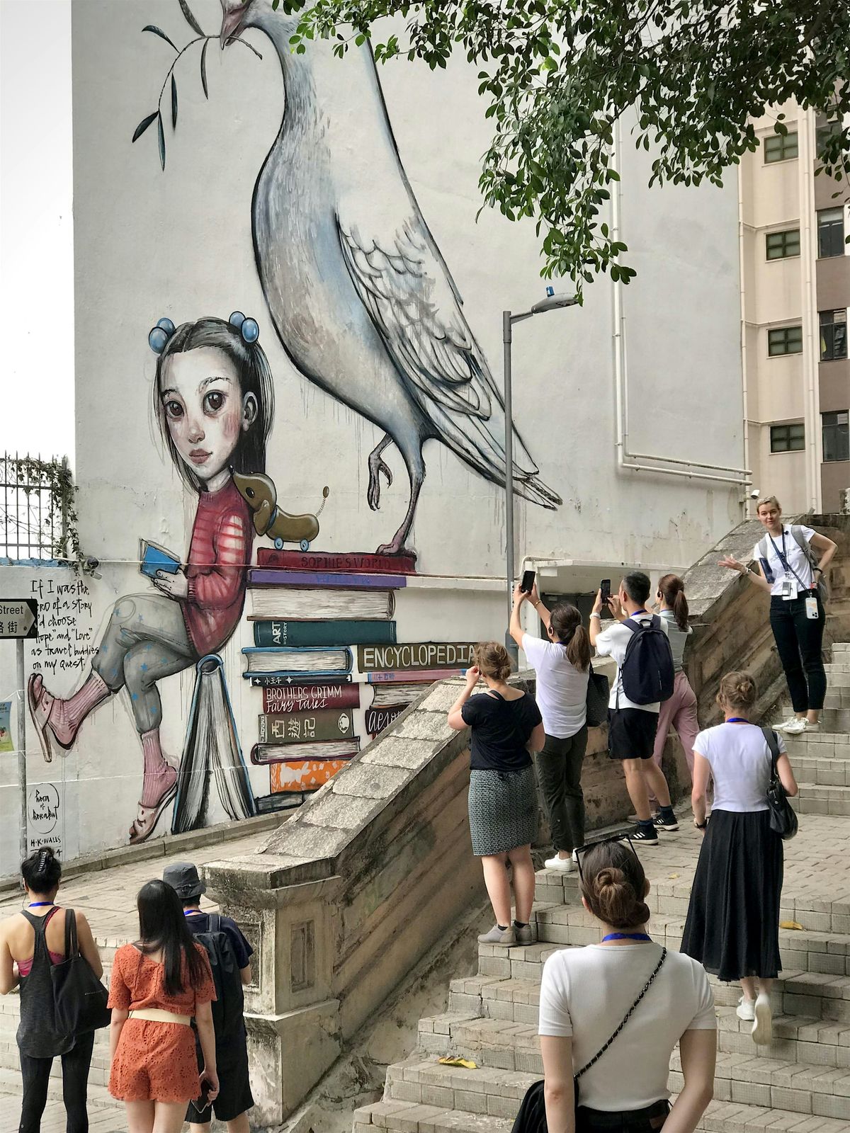 Tiny Lates x Alexandra - Street Art Tour, New Book, Drinks & Chats!, 26 November | Event in Hong Kong