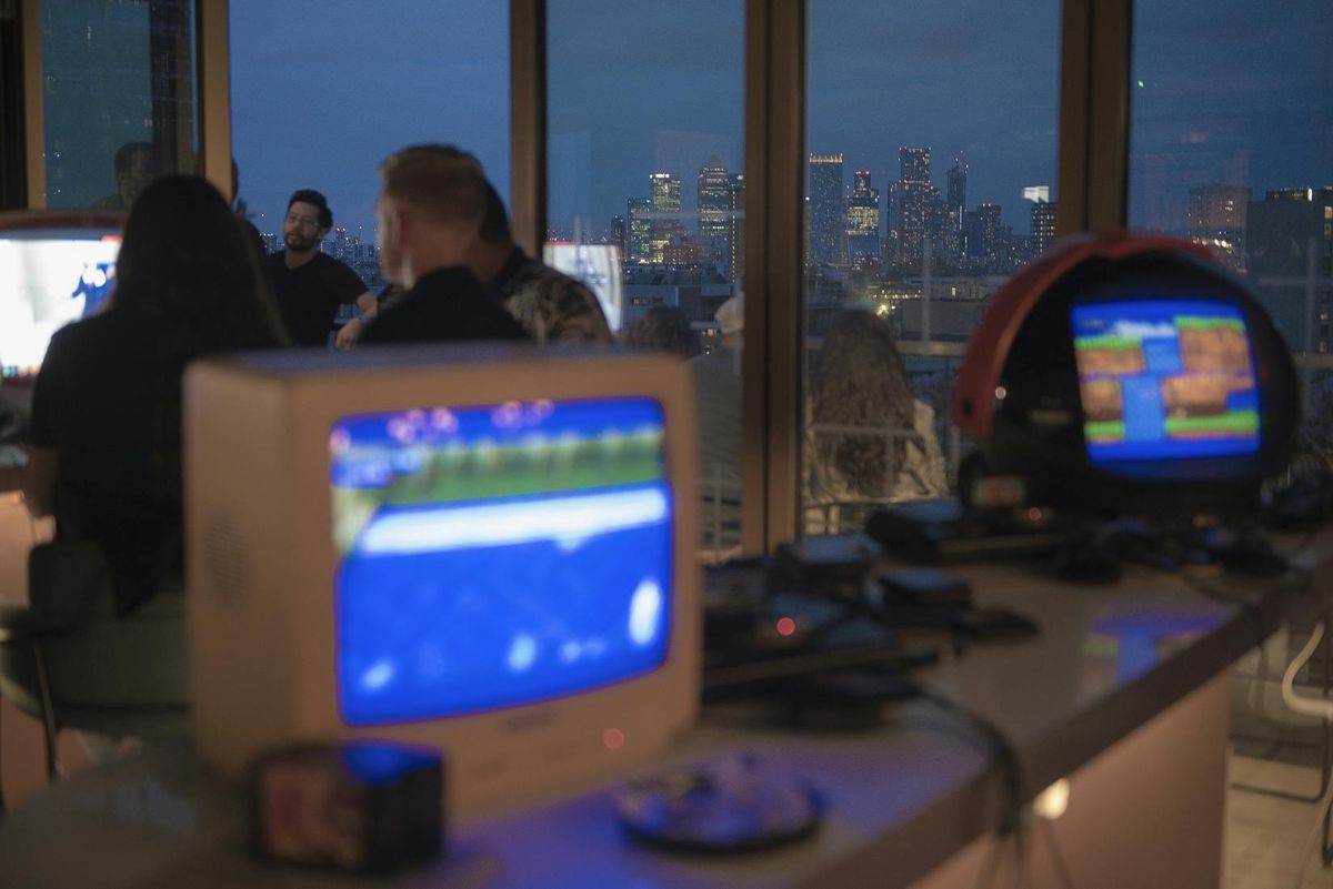 Rooftop Networking, Retro Gaming, Cocktails, 90s tunes, and Good Times..., 27 May | Event in London | AllEvents