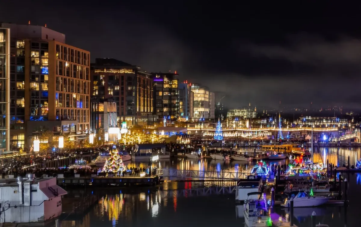 DC Holiday Boat Parade & Party @ The Wharf 🎅 🎄, 6 December | Event in Washington | AllEvents