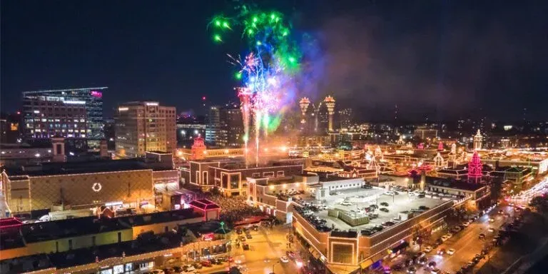 K-Pot and Plaza Lights Ceremony | Event in Overland Park | AllEvents