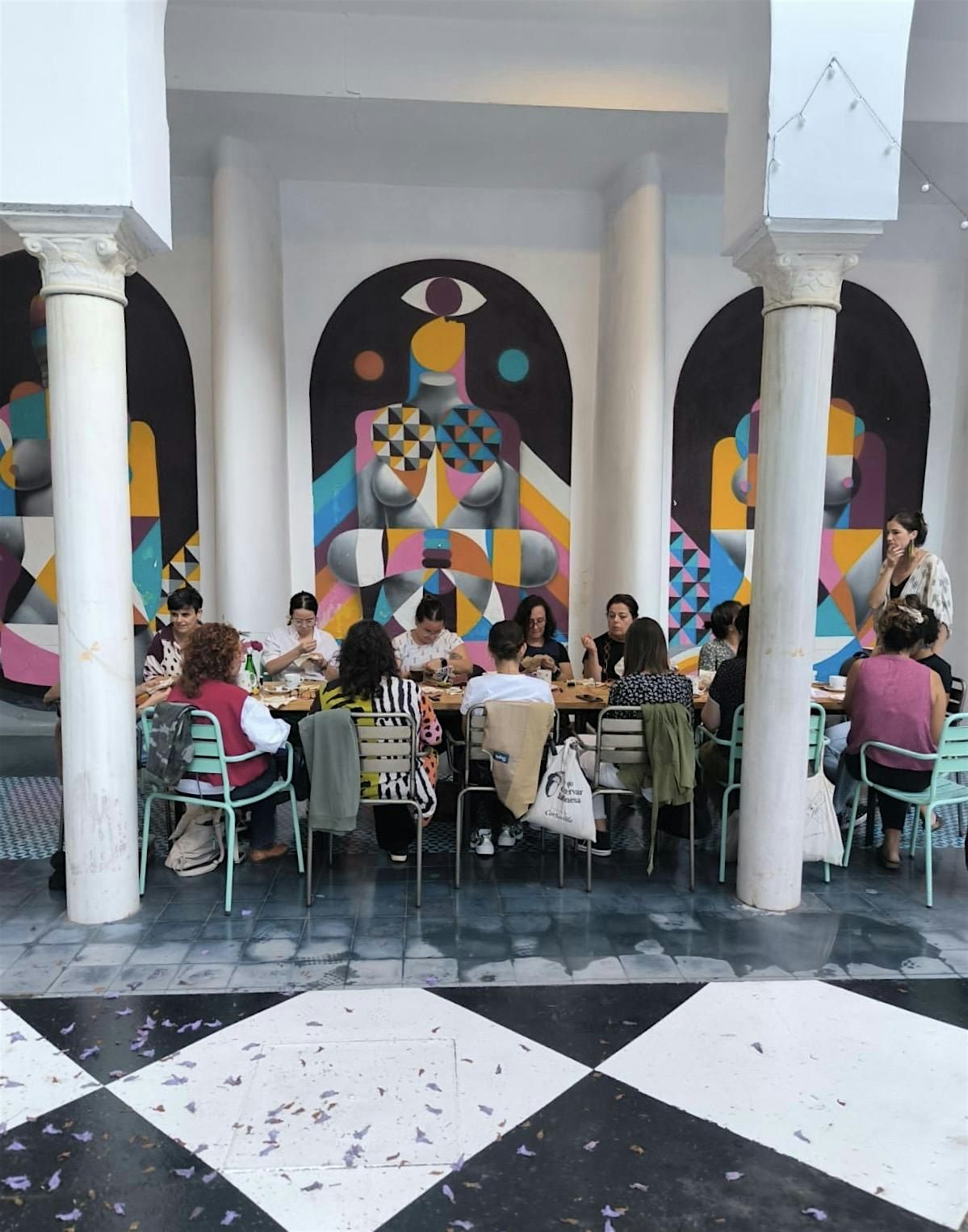 Un bordado, un café (en CHIA Brunch & dreams), 12 December | Event in Sevilla | AllEvents