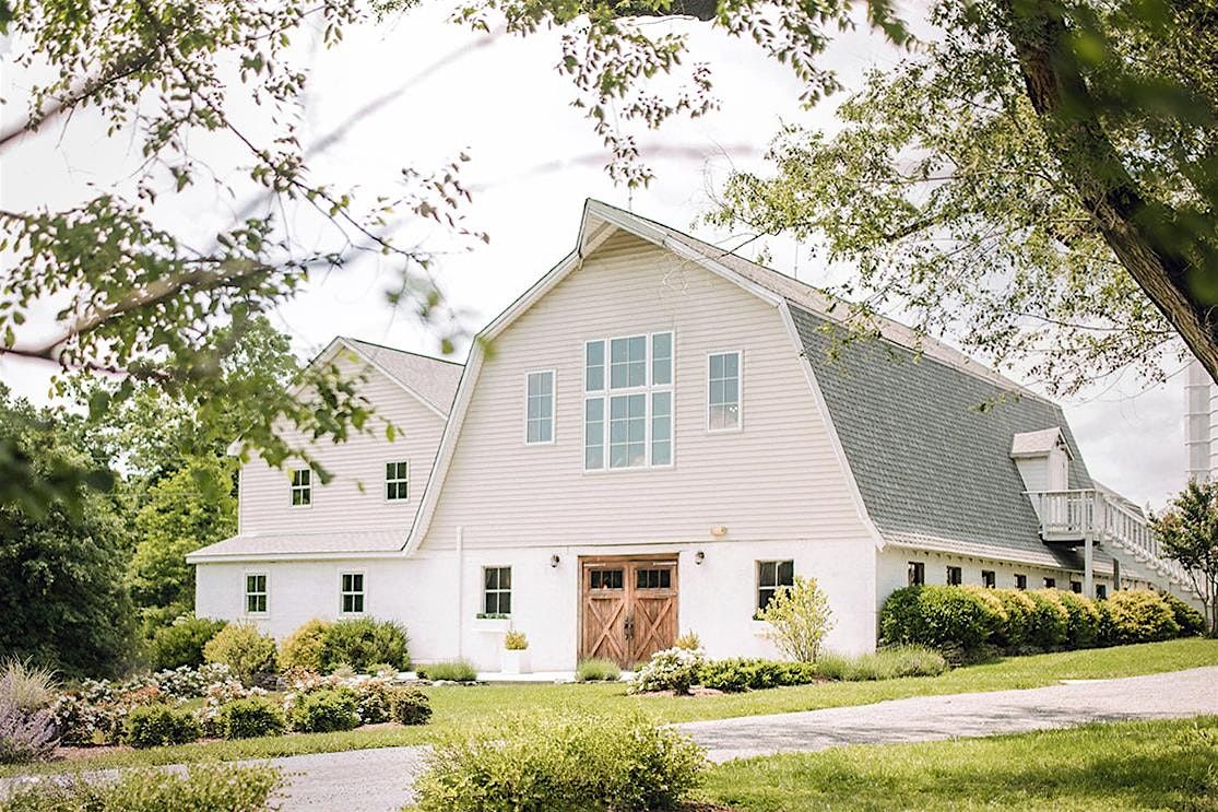 Holiday Wreath and Sip Workshop, 14 December | Event in Leesburg | AllEvents